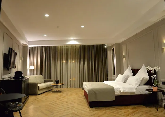 Alnis Boutique Villa